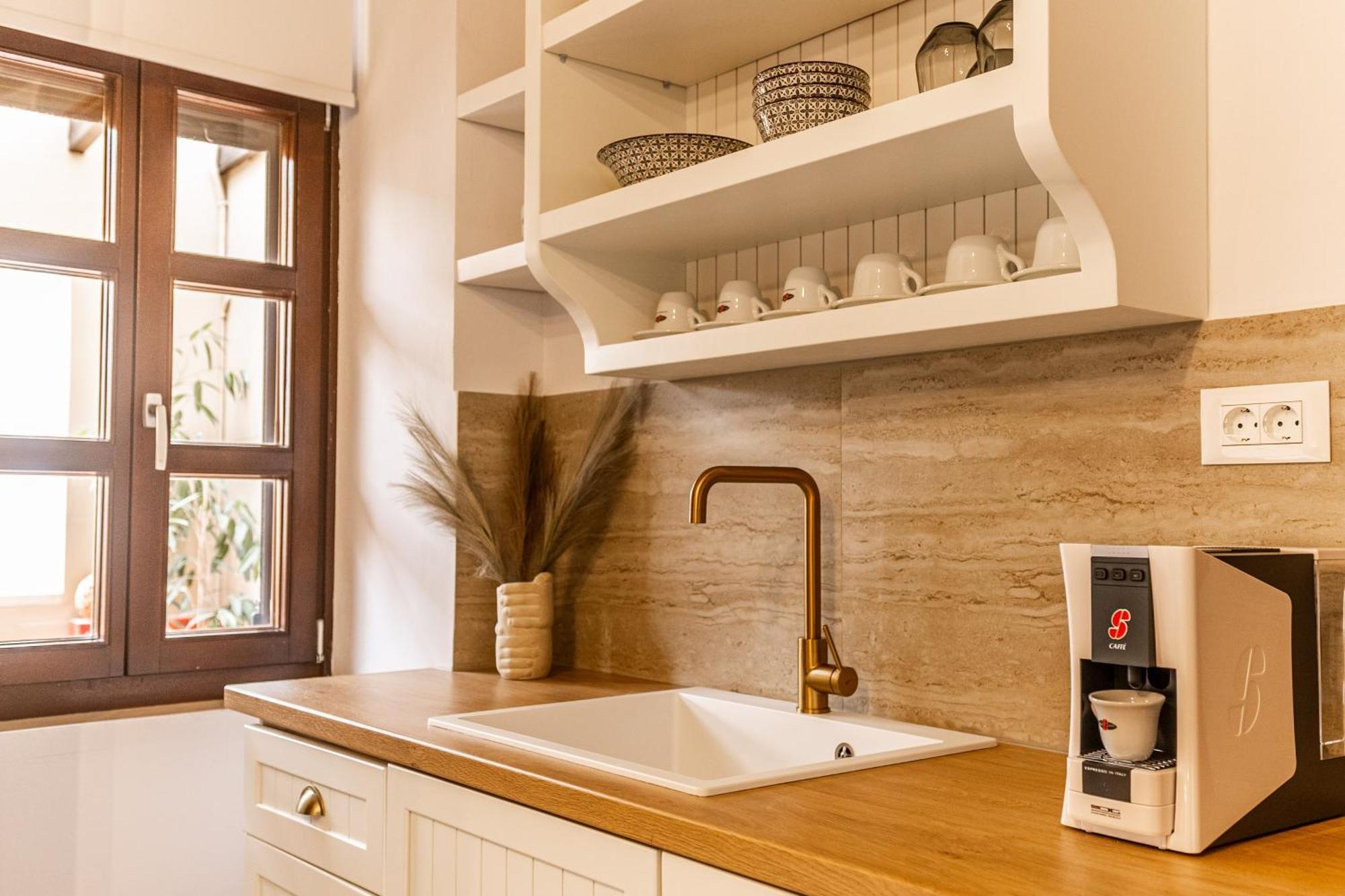 חאניה Lithinon Luxury Suites מראה חיצוני תמונה